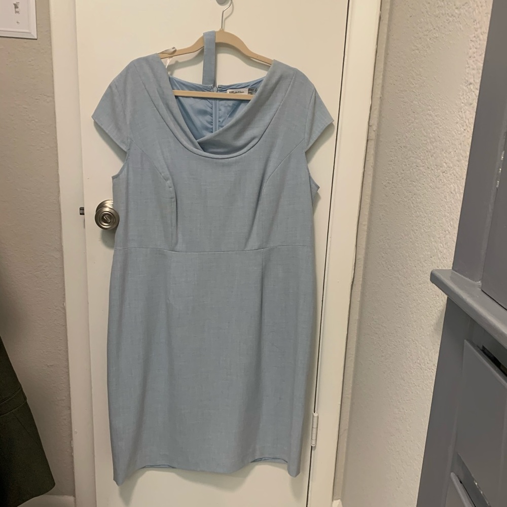 Women’s dress
